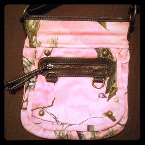 Pink Realtree Crossbody