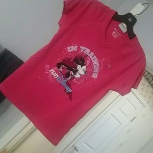 Cute run Disney athletic Top size small worn once