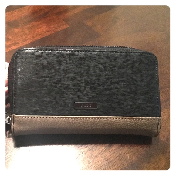 Women's wallet from Aldo