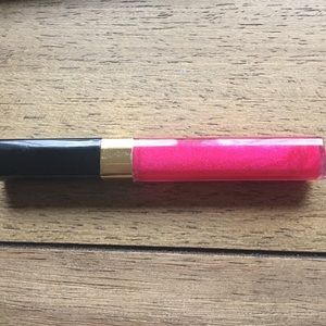For @rosacoyt. Chanel Lipgloss.