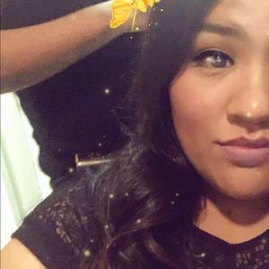 Meet your Posher, Cecelia