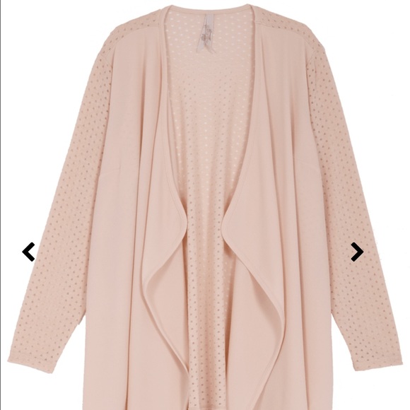 Melissa McCarthy meshed flyaway sweater