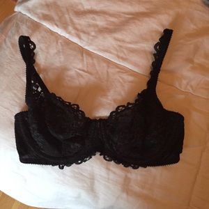 NWOT Dream angels unlined lace bra