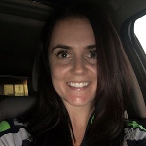 Meet your Posher, Elena