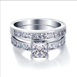 Beautiful wedding set