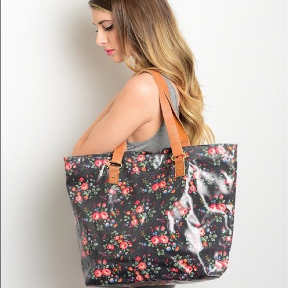 BLACK FLORAL BAG