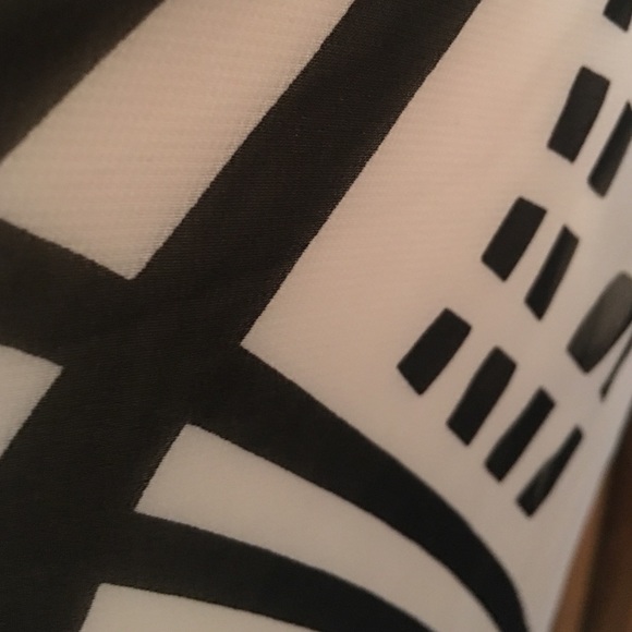 Professional top - Picture 3 of 4