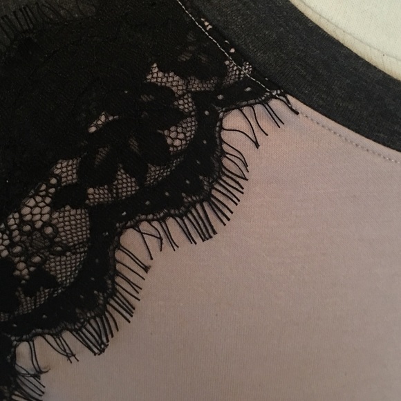 Top - Picture 3 of 4