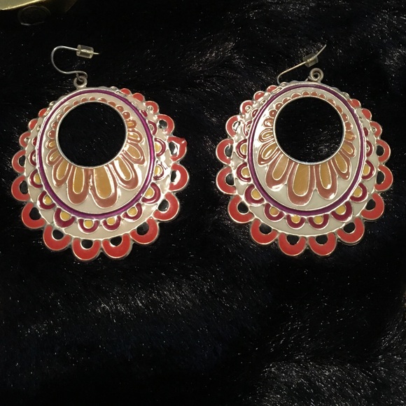 Cute earring bundle! - Picture 3 of 4