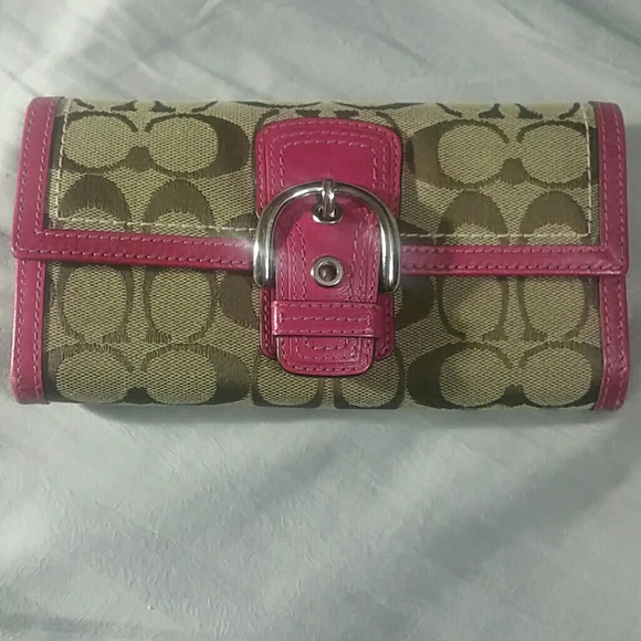 Coach wallet