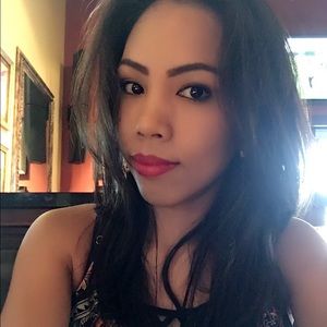 Meet your Posher, Chona