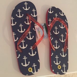 Anchor flip flops