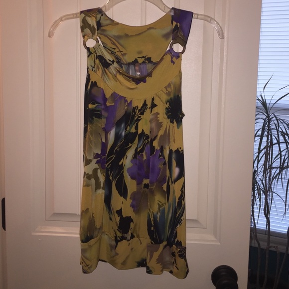 Purple and yellow sleeveless blouse