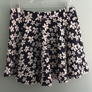 Navy and White floral mini skirt