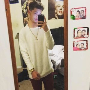 Meet your Posher, Nicholas