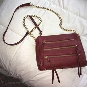 WINDSOR CROSSBODY