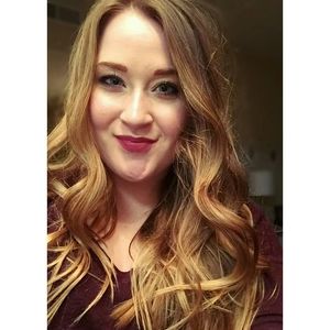 Meet your Posher, Maddie