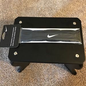 Nike sport headband