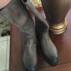 Arturo Chiang boots