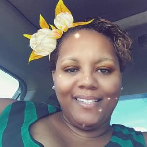 Meet your Posher, Latoya