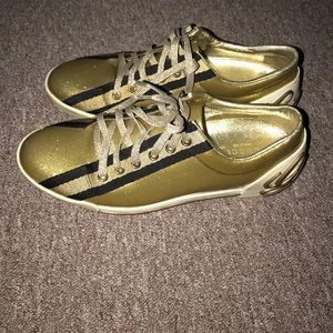 Gucci tennis shoes