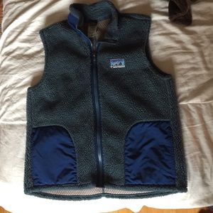 Two tone blue Patagonia vest
