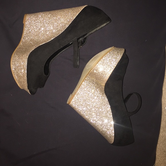 Steve Madden wedges 💎
