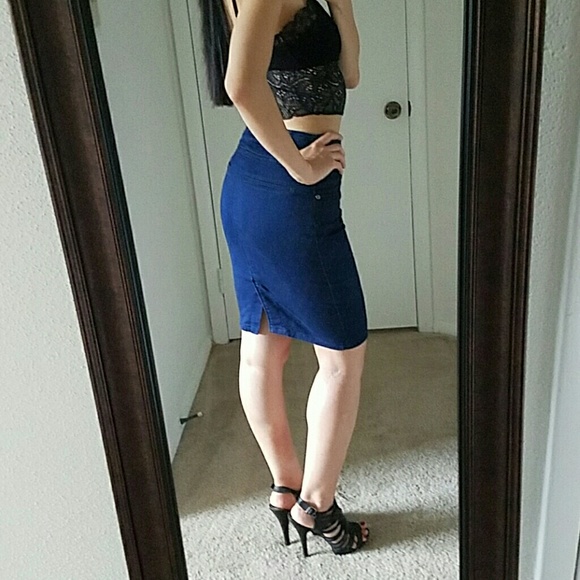 Forever 21 Jean Skirt - Picture 4 of 4