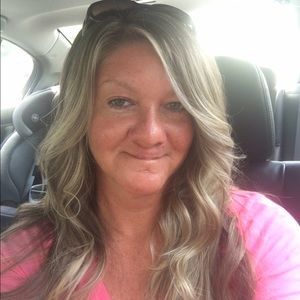 Meet your Posher, Paula