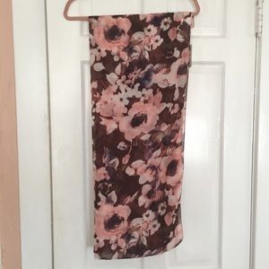 NWT Brown & Pink Floral Scarf🌸