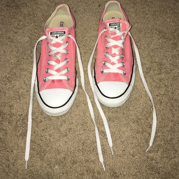 Coral Converse