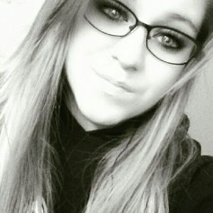 Meet your Posher, Britney