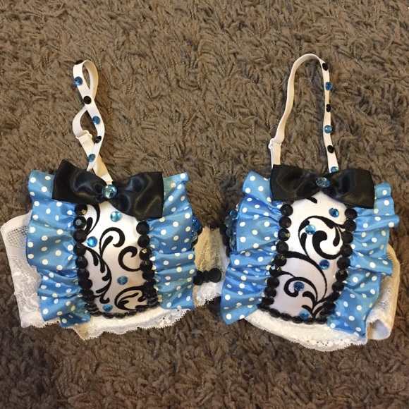 Alice in wonderland inspired "rave" bra