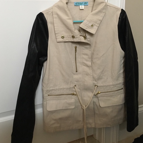 Jacket - Picture 1 of 2