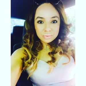 Meet your Posher, Becky