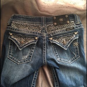 Miss Me cropped jean
