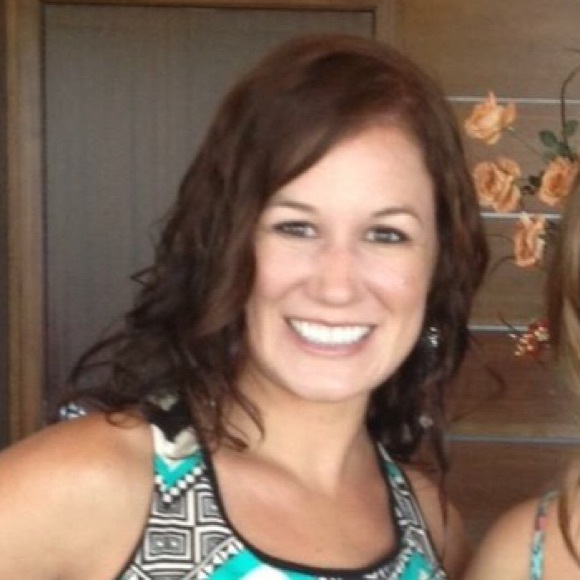 Meet your Posher, Christa - Picture 1 of 1