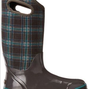 Women's size 8 BOGS