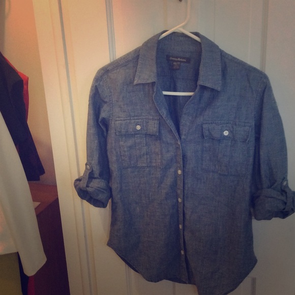 Tommy bahama chambray 100% cotton shirt
