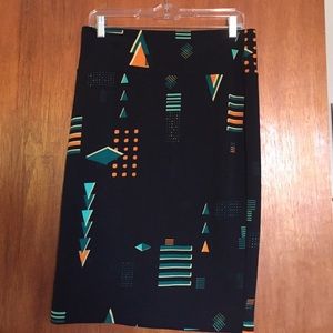 Medium Cassie LuLaRoe skirt