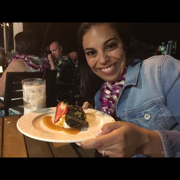 Meet your Posher, Rula - Picture 1 of 1