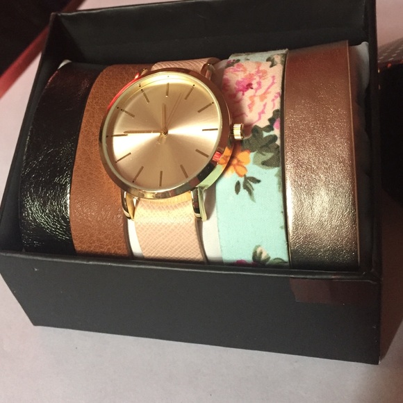 XOXO Interchangeable Wristband Watch