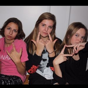 Meet your Posher, Sydney