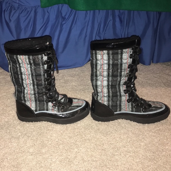 Coach winter boots