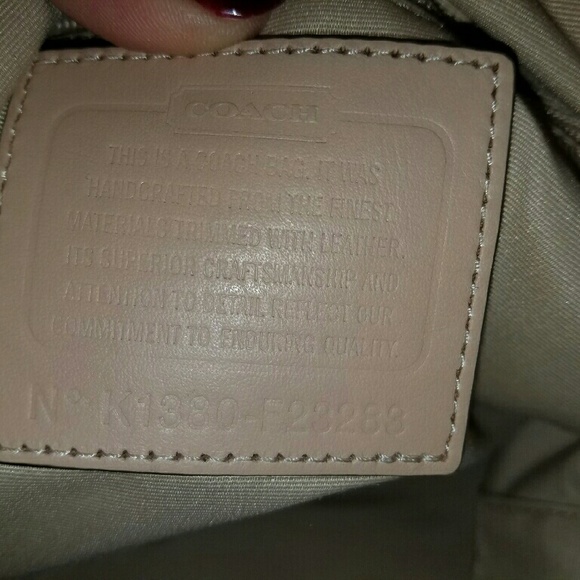 Coach 3 piece set - Picture 2 of 4