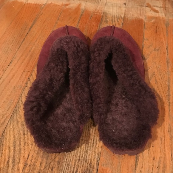 ugg slippers - Picture 2 of 4