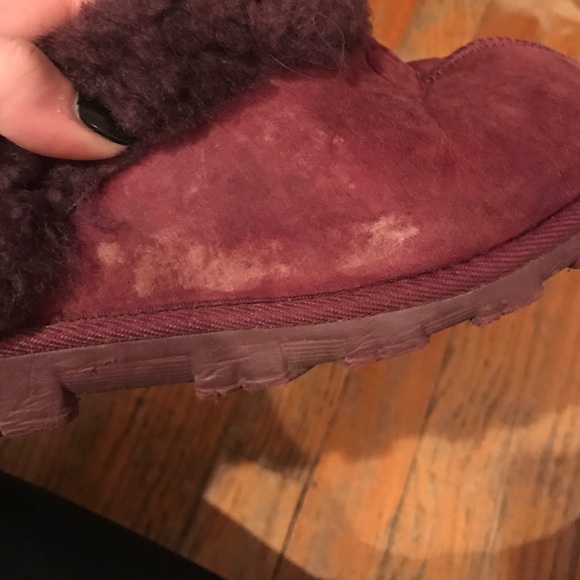 ugg slippers - Picture 3 of 4