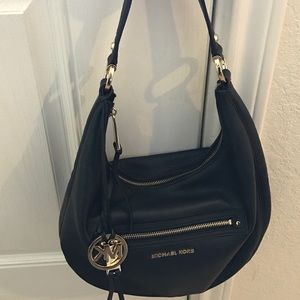 Black Michael Kors shoulder handbag