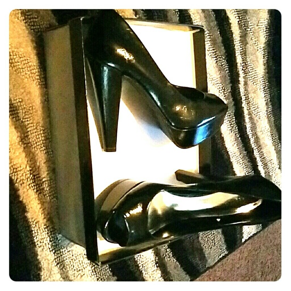 Women pumps