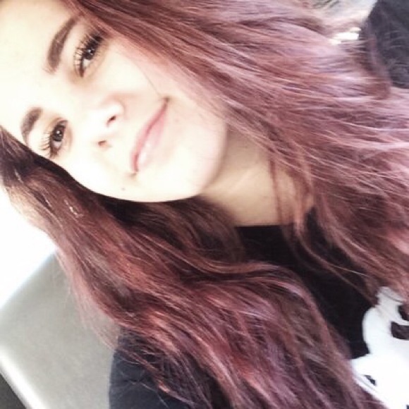 Meet your Posher, Alex - Picture 1 of 1